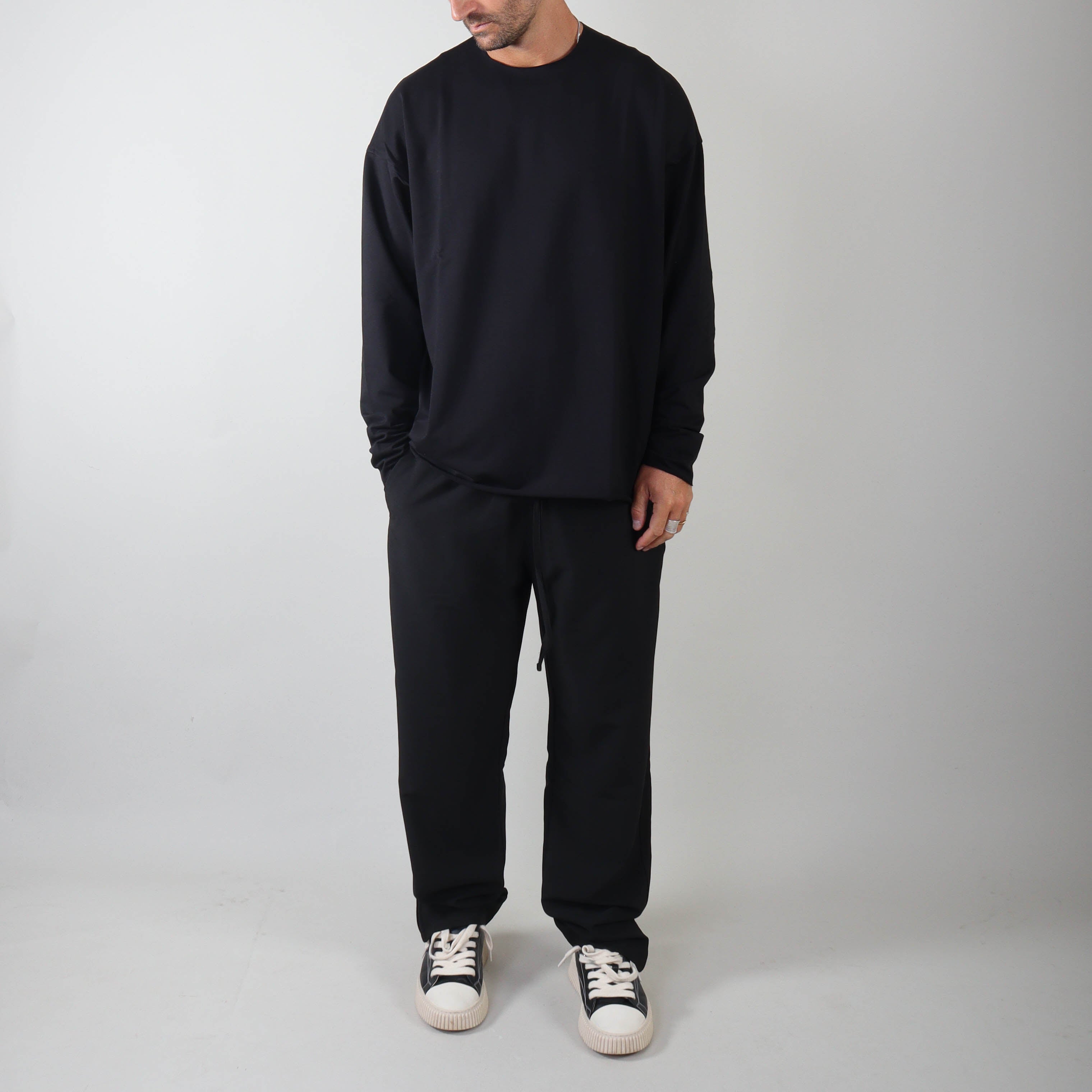 PRJCT Turn long black