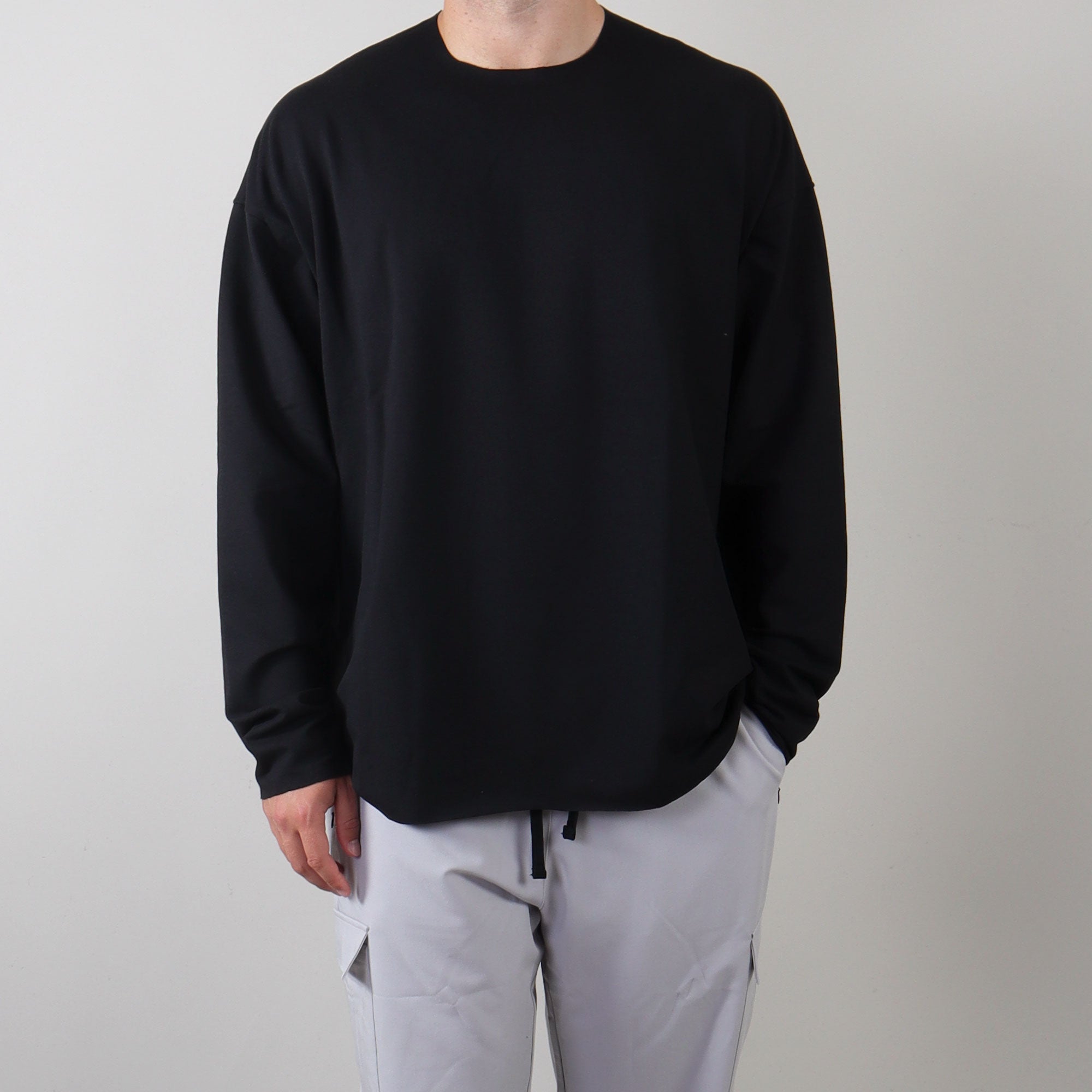 PRJCT Turn long black